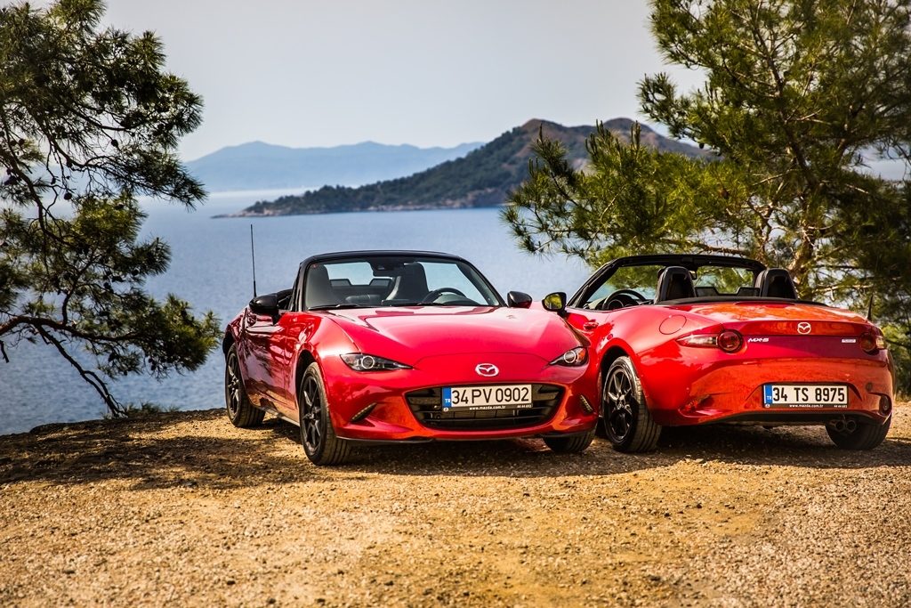 Mazda’nın efsane roadster modeli Mazda MX-5 Türkiye’de…