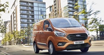 2018 Makyajlı Ford Transit Custom Tanıtıldı