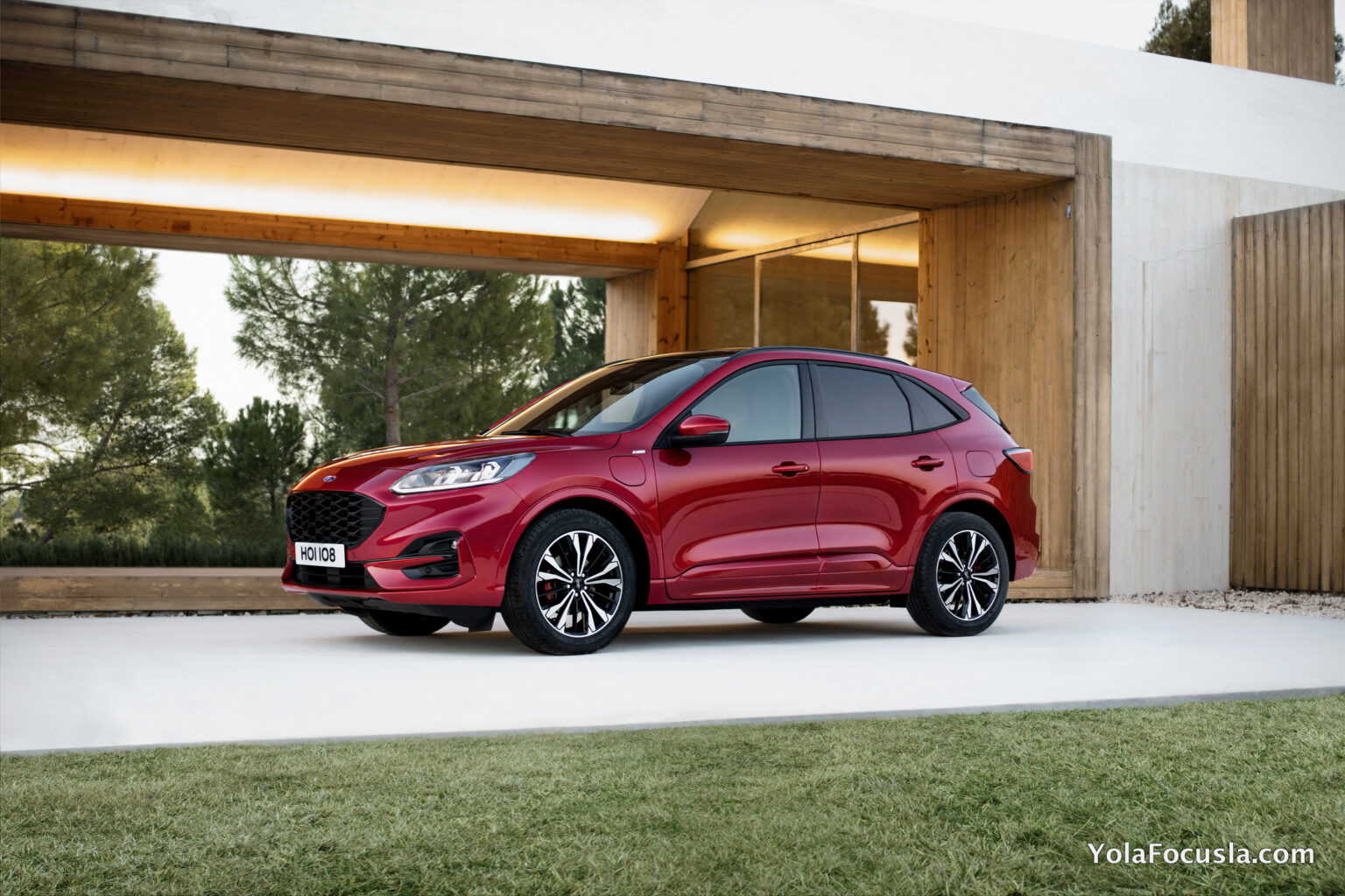 2020 Yeni Ford Kuga Mk3 Tanıtıldı
